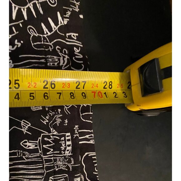 Disney Our Universe Cruella Button Shirt Mens XL Icon NWT Rayon - Picture 6 of 6